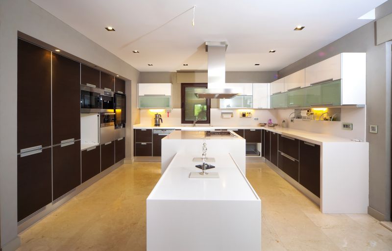 Maximizes cabinet and counter space